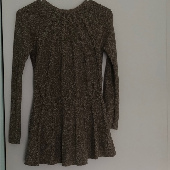 Sweater - Picture 3 of 3